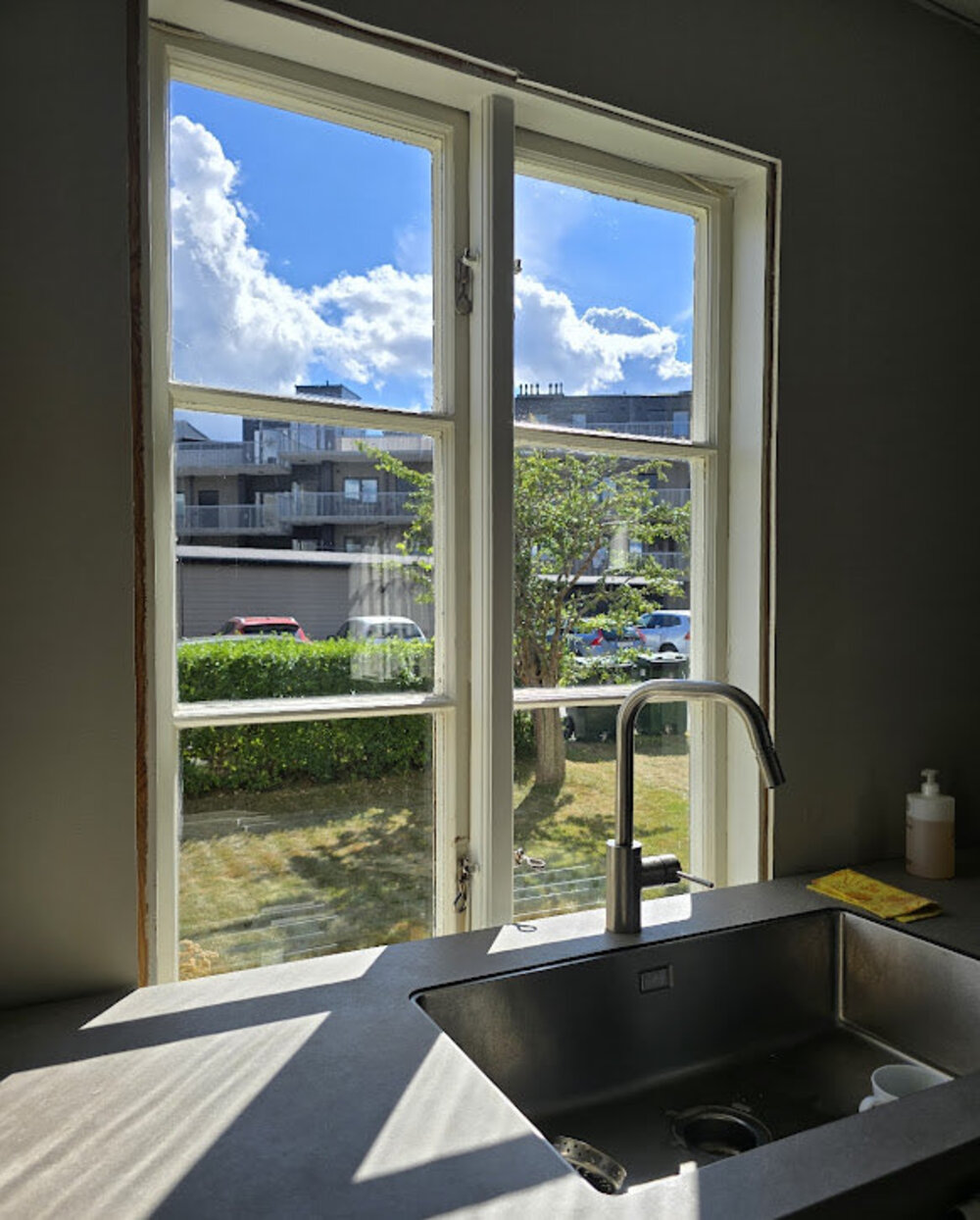 Fönster efter fönsterputs, kristallklart glas